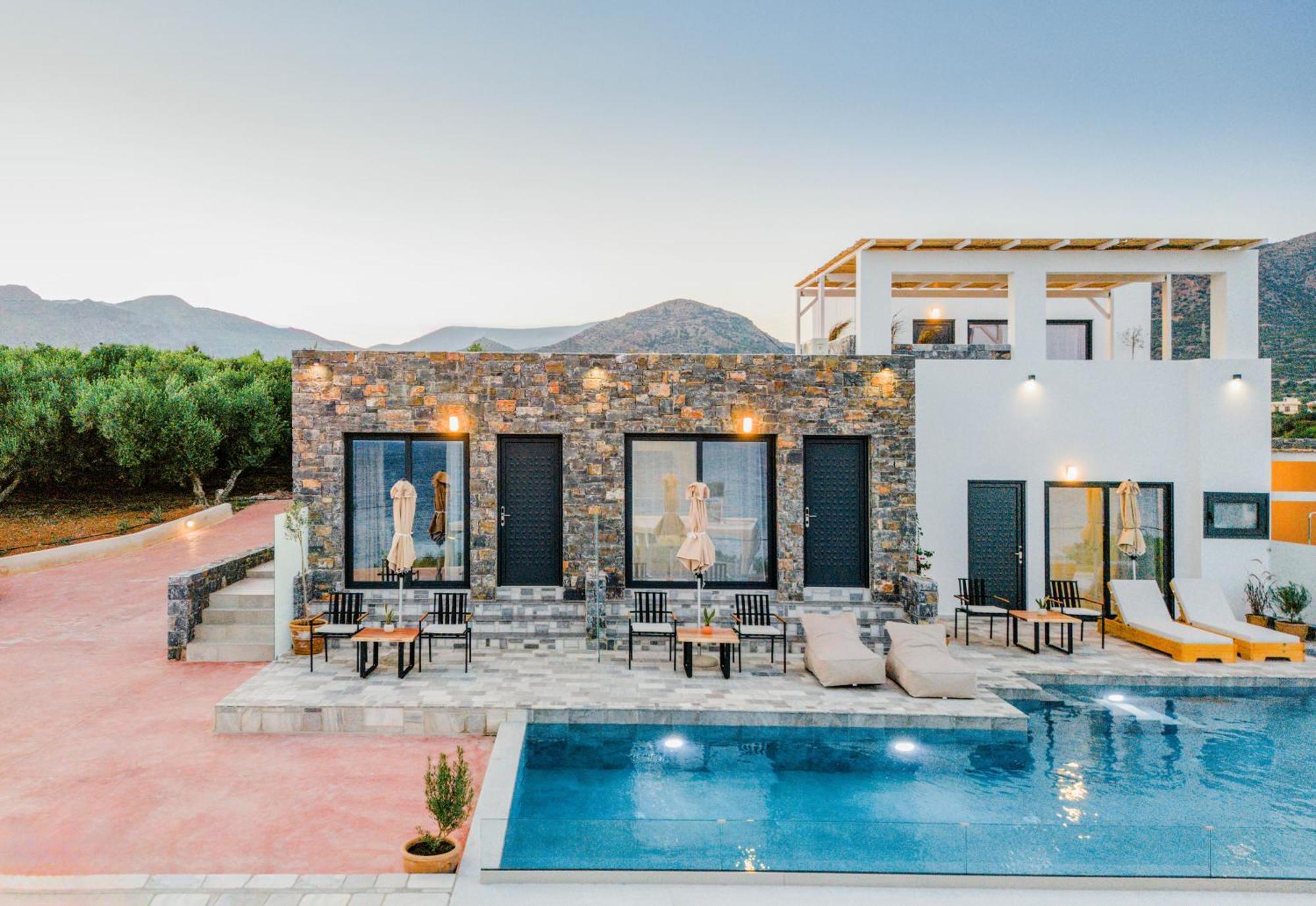 Plakakia Luxury Apartments Makrýgialos Zewnętrze zdjęcie